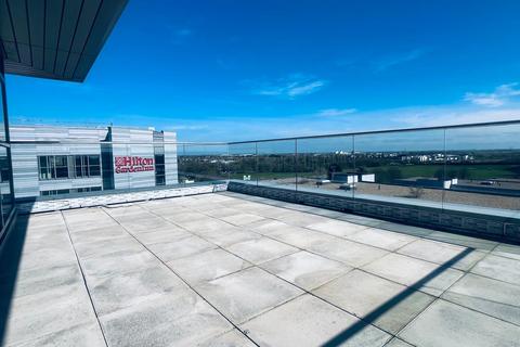 2 bedroom penthouse to rent, East Station Road, Fletton Quays, PETERBOROUGH