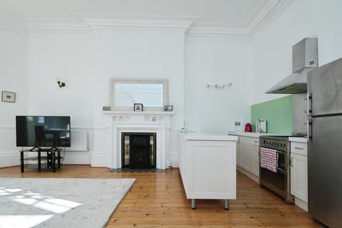 1 bedroom ground floor flat for sale, Brunswick Square, Hove