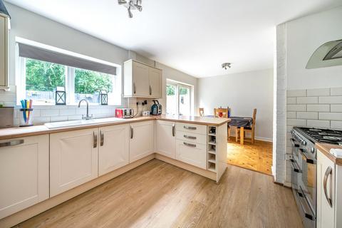 3 bedroom semi-detached house for sale, Gosden Hill Road, Surrey GU4