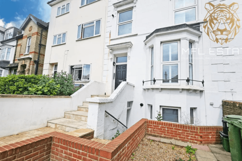 2 bedroom maisonette for sale, 237a Addiscombe Road, CR0