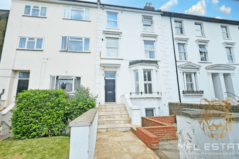 2 bedroom maisonette for sale, 237a Addiscombe Road, CR0