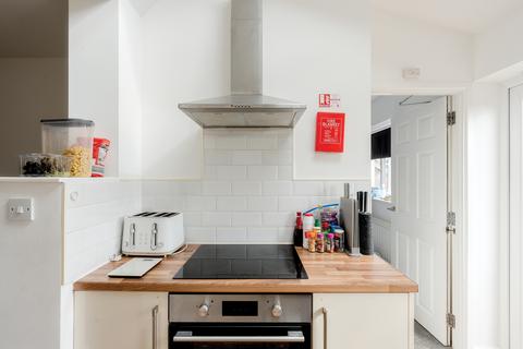 2 bedroom flat for sale, Bristol BS7