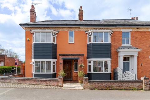4 bedroom semi-detached house for sale, Shrubbery Street, Kidderminster, Kidderminster, DY10
