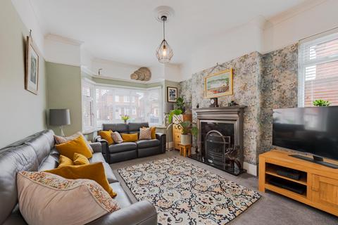 4 bedroom semi-detached house for sale, Shrubbery Street, Kidderminster, Kidderminster, DY10