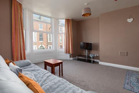 3 bedroom flat for sale, Belle Vue Parade, Scarborough YO11