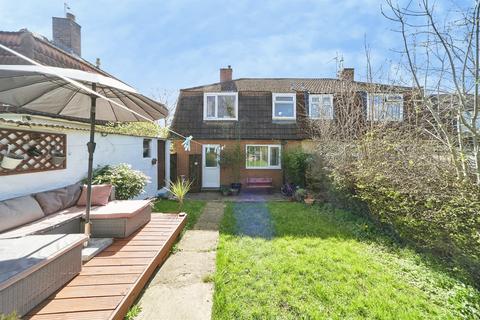 3 bedroom semi-detached house for sale, Queensway, Yeadon, LEEDS