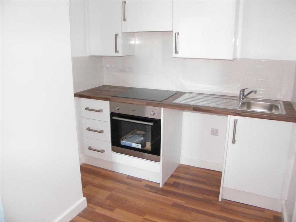 Apartment in Leicester, St Matthew's - View 2