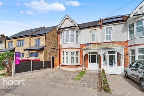 4 bedroom semi-detached house for sale, Coventry Road, Ilford