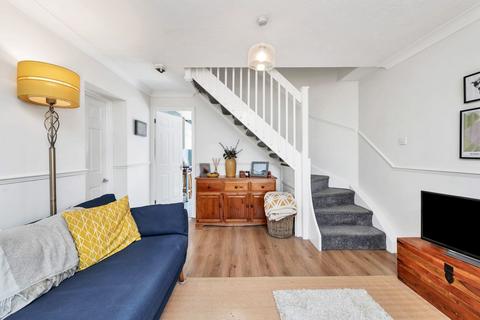 3 bedroom end of terrace house for sale, Elbourn Way, Royston SG8