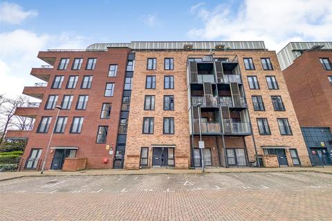 2 bedroom flat for sale, Maxwell Road, Romford RM7