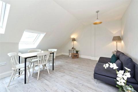 2 bedroom flat to rent, Springwell Avenue, London NW10