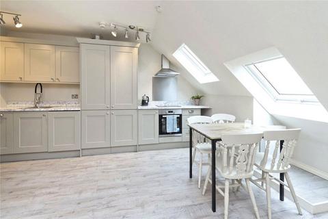 2 bedroom flat to rent, Springwell Avenue, London NW10
