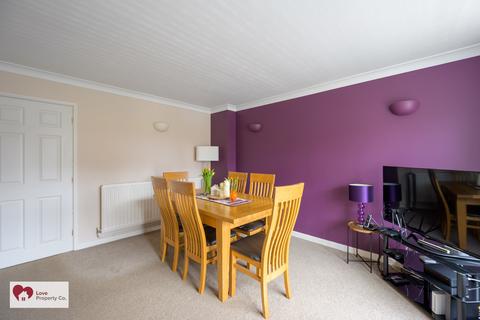 5 bedroom detached house for sale, Moorfield Avenue, Knowle B93