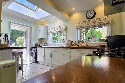 4 bedroom detached house for sale, Warminster Road, Westbury