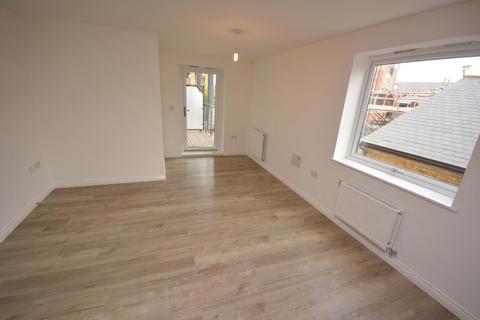 1 bedroom apartment to rent, Wharf Road, CM2