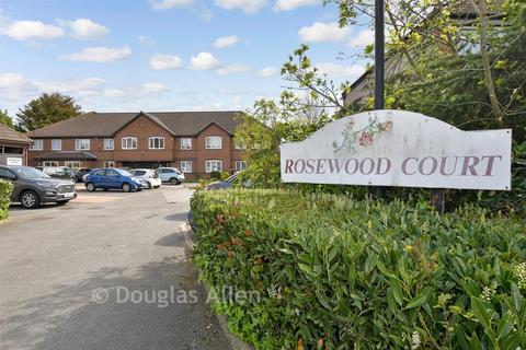 1 bedroom ground floor flat for sale, Chadwell Heath Lane, Chadwell Heath, Essex