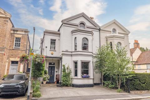 High Street, Datchet, Berkshire, SL3