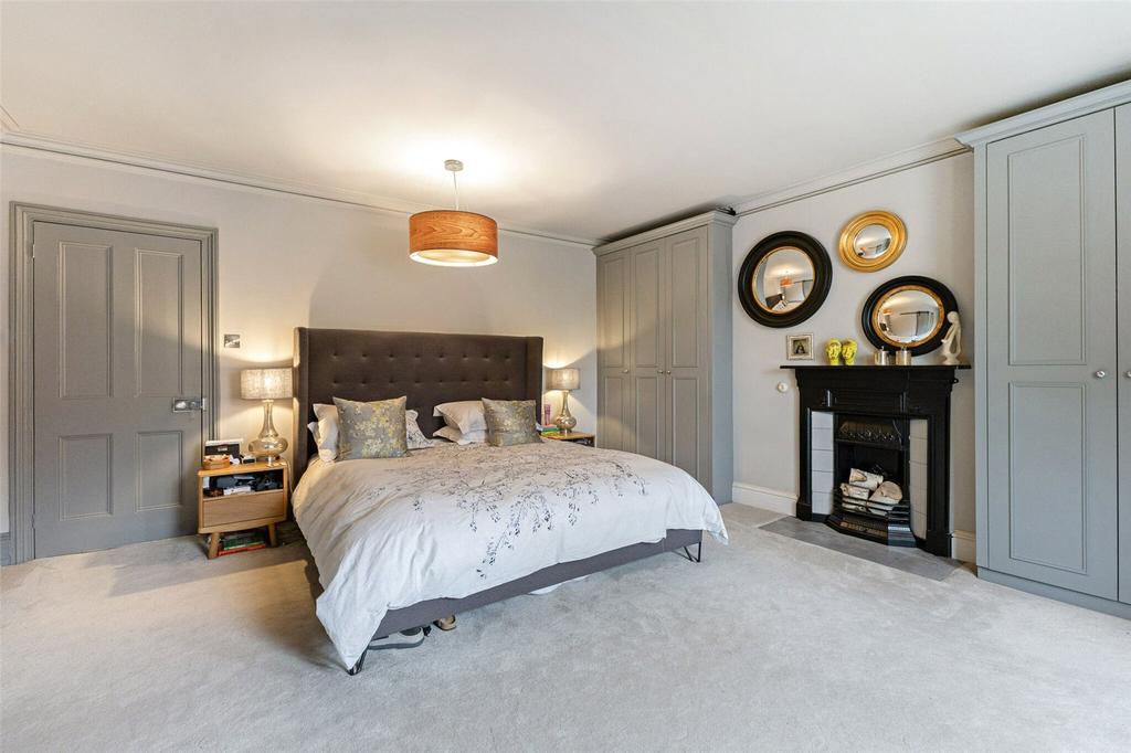 Principal Bedroom
