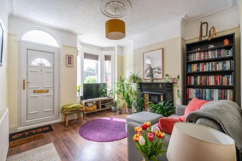 2 bedroom terraced house for sale, Knowsley Road, Norwich