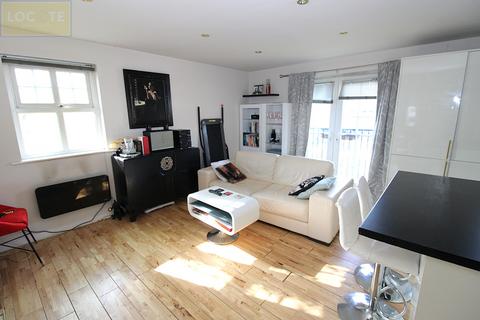 2 bedroom apartment for sale, Bridgewater Court, Longford Road