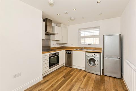 2 bedroom apartment for sale, Hayes Drive, Three Mile Cross, Reading