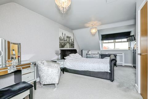 4 bedroom detached house for sale, Melhaven Way, Wickersley, Rotherham