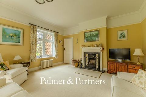 3 bedroom detached house for sale, Thurleston Lane, Ipswich, Suffolk, IP1