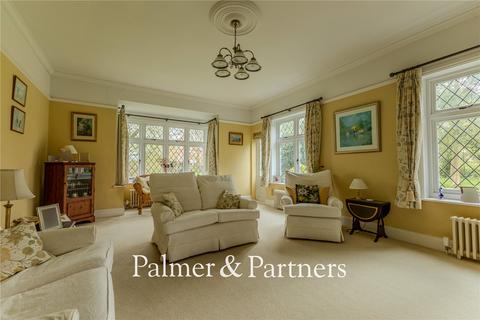 3 bedroom detached house for sale, Thurleston Lane, Ipswich, Suffolk, IP1