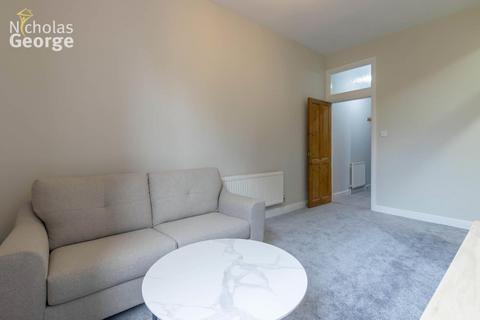 undefined, Grove Avenue, Moseley, B13 9RU
