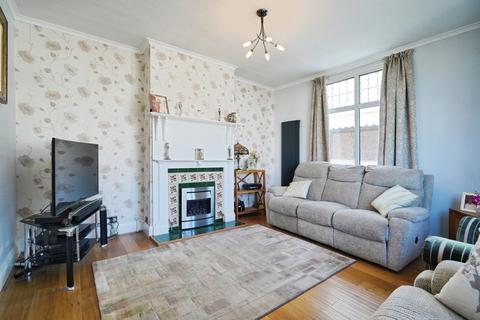 3 bedroom semi-detached house for sale, Henhurst Hill, Burton-on-Trent, Staffordshire, DE13