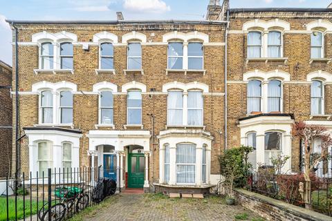 2 bedroom flat for sale, Miranda Road, Archway, London, N19