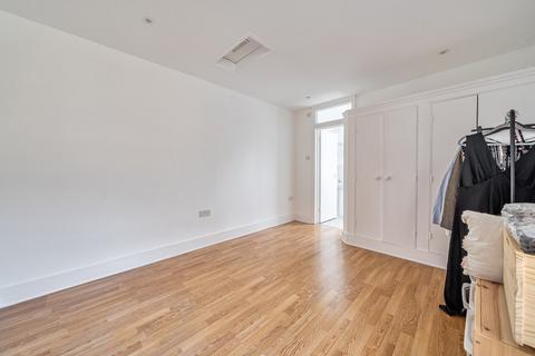 2 bedroom flat for sale, Miranda Road, Archway, London, N19