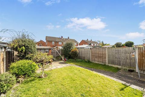 3 bedroom semi-detached house for sale, 25 Langholm Drive, Shrewsbury, SY2 5UN