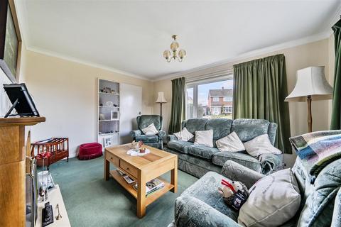 3 bedroom semi-detached house for sale, 25 Langholm Drive, Shrewsbury, SY2 5UN