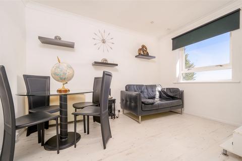 2 bedroom flat for sale, Princes Street, Kettering