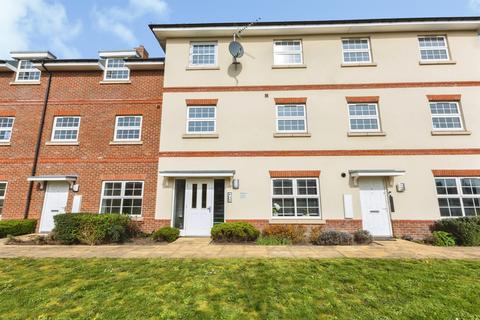 2 bedroom apartment for sale, Hayes Drive, Three Mile Cross, Reading