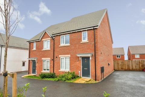3 bedroom semi-detached house for sale, Brooklime Road, Warwick, Warwickshire, CV34