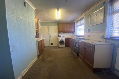 3 bedroom semi-detached house for sale, Holm Garth Drive , Hull, East Yorkshire , HU8 9DU