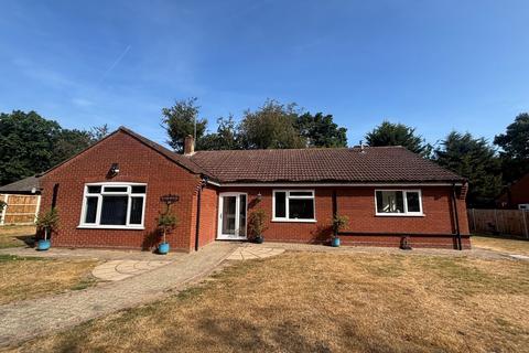 3 bedroom detached bungalow for sale, Meadow Close, Holt