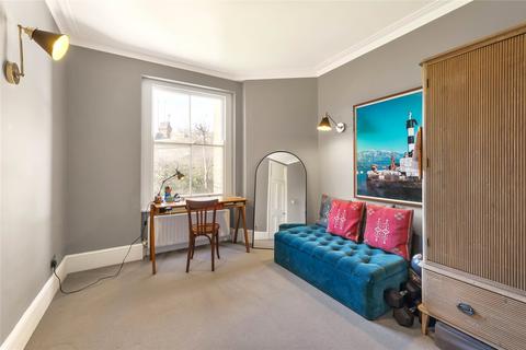 3 bedroom flat for sale, Cambridge Mansions, Cambridge Road, London, SW11