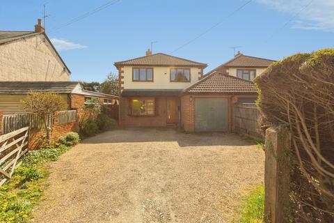 4 bedroom link detached house for sale, Station Road, Stoke Mandeville, Aylesbury