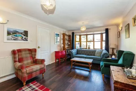 4 bedroom link detached house for sale – pohled 3