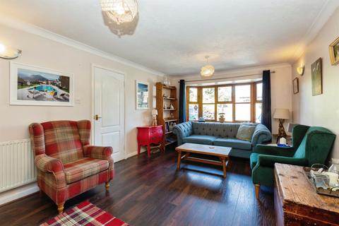 4 bedroom link detached house for sale, Station Road, Stoke Mandeville, Aylesbury