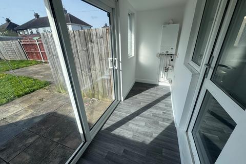 2 bedroom semi-detached house to rent, Spring Gardens, Anlaby Common, Hull, East Yorkshire, HU4
