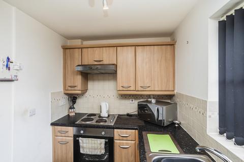 2 bedroom flat for sale, Lincoln Way, North Wingfield S42