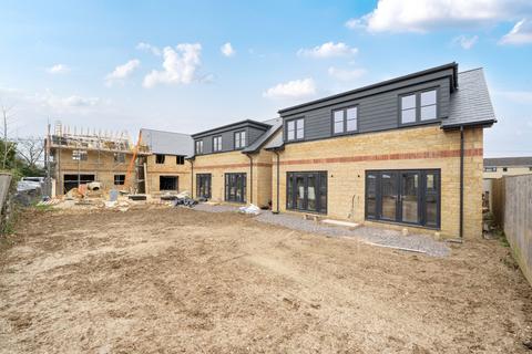 3 bedroom detached house for sale, Milestone Road, Carterton, Oxfordshire