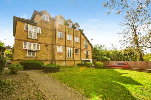 2 bedroom ground floor flat for sale, Stevens Close, Beckenham, BR3