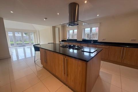 4 bedroom house to rent, Lawnswood Close, Derby, DE65
