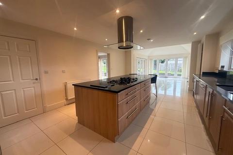 4 bedroom house to rent, Lawnswood Close, Derby, DE65