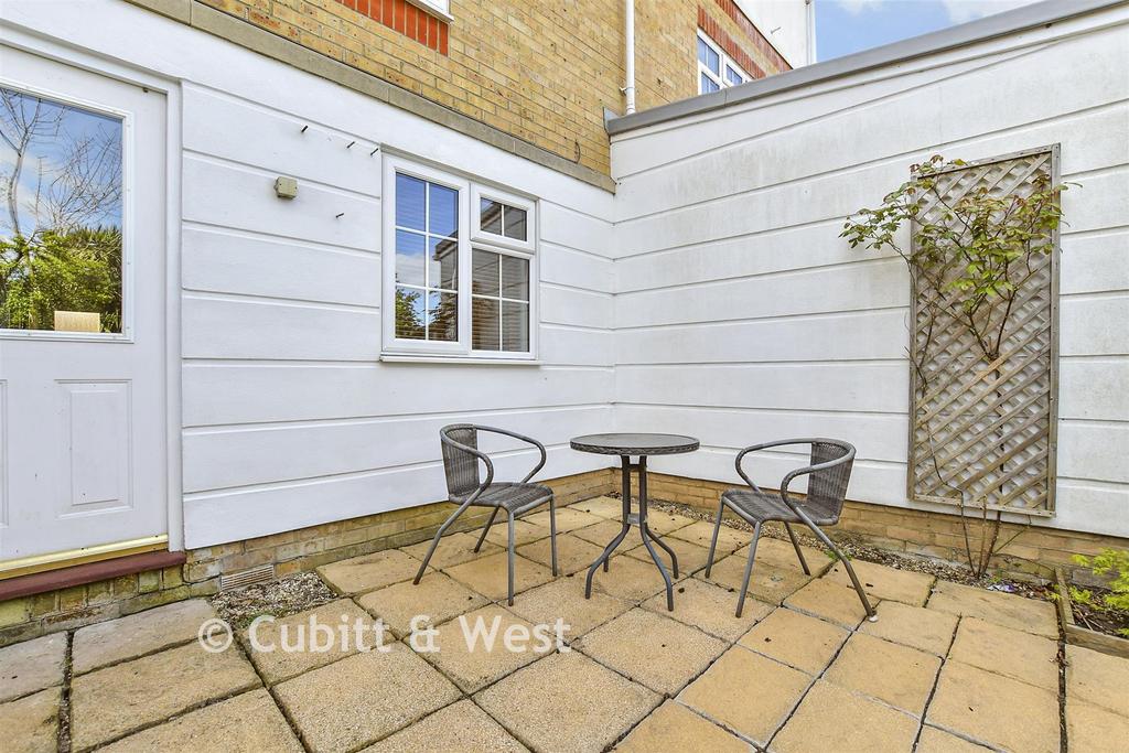 Patio / Decking